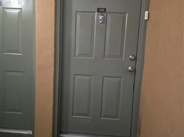 7970 N Nob Hill Rd APT 205, Fort Lauderdale, FL 33321