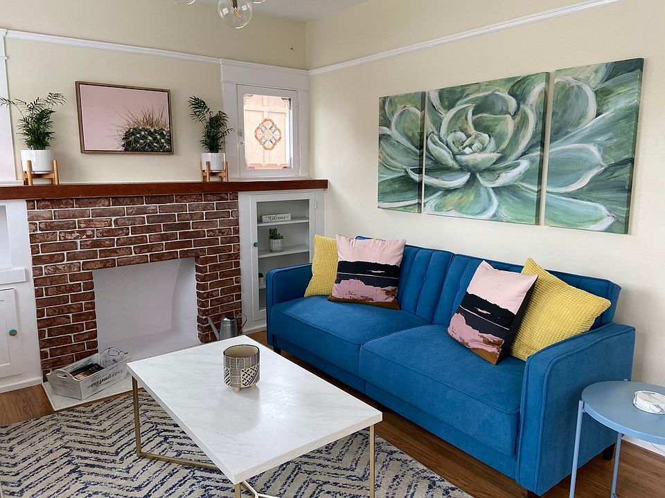 1st image of 3027 Juniper St