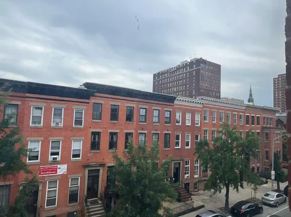 929 N Calvert St APT 3F, Baltimore, MD 21202