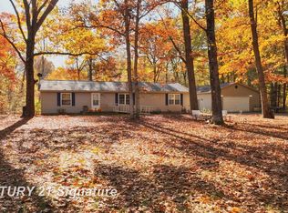 9847 Oakley Rd, Saint Charles, MI 48655