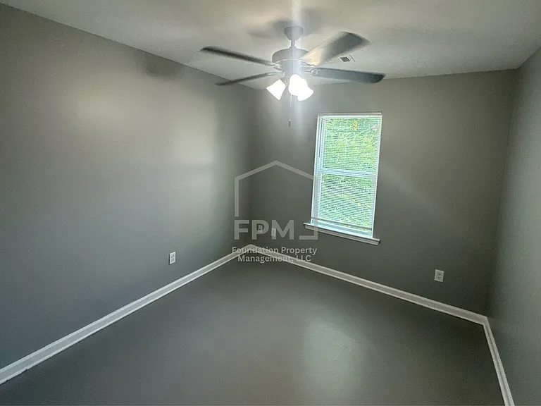 307 Harrell St — Photo 14