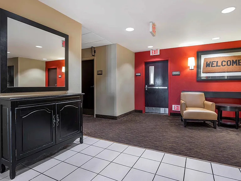 Lobby and Guest Check-in
