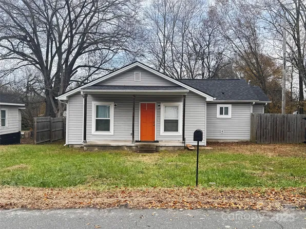 1206 N Boyce St, Gastonia, NC 28052