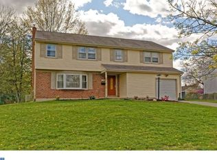 2300 Yellowstone Rd, Cinnaminson, NJ 08077