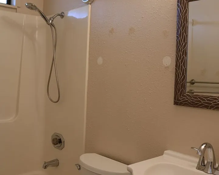 3588 Pine St — Photo 9