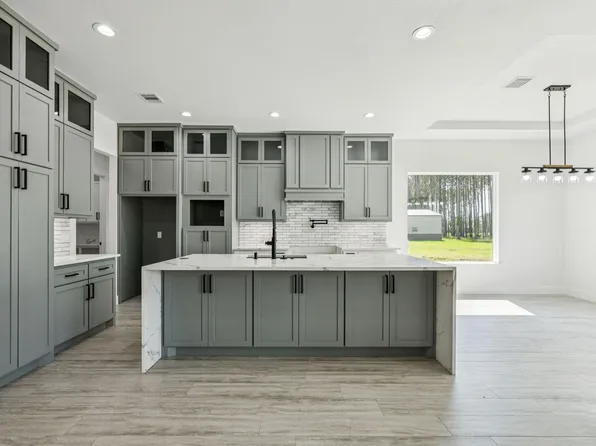 949 Road 66111, Dayton, TX 77535