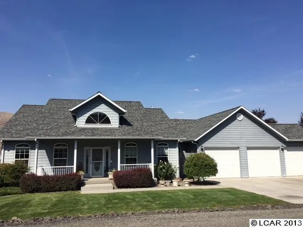 1862 Golfview Dr, Clarkston, WA 99403