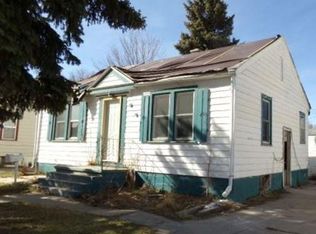 520 W 10th St, Alliance, NE 69301
