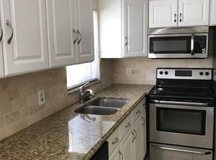 8162 Country Rd UNIT 104, Fort Myers, FL 33919