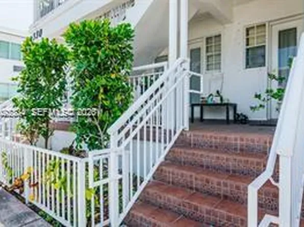 330 74th St APT 1, Miami Beach, FL 33141