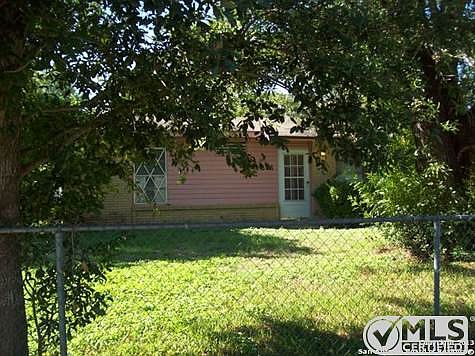 2nd image of 326 E Mally Blvd