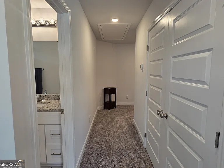 541 Governor Treutlen Cir — Photo 17