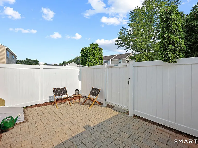 8 Allspice Ln #8 — Photo 20
