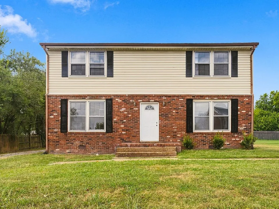 102 Susan Dr