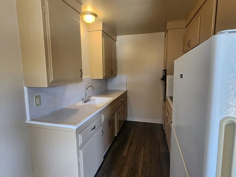 350 - 2905 Old Almaden Rd — Photo 19