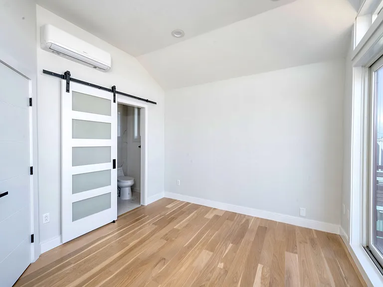 103 Dorchester St #2 — Photo 20