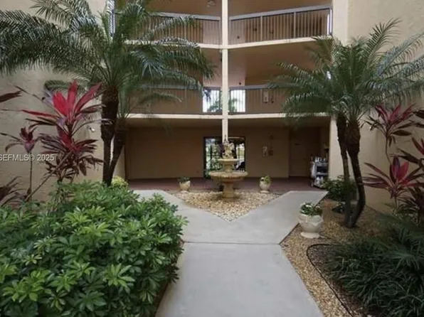 3521 Environ Blvd #B308, Lauderhill, FL 33319