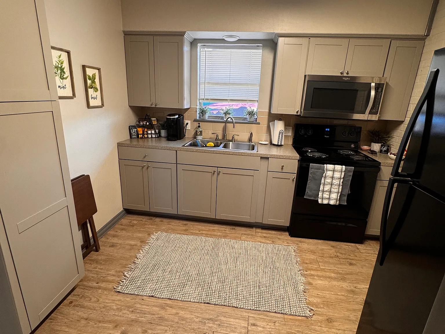 1 bed, $1,250 — Photo 3