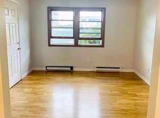201 Pearce St APT 1E, Fall River, MA 02720