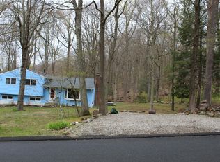 16 Short Ln, Ridgefield, CT 06877