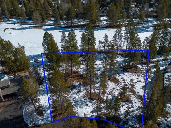 57956 Gray Birch Ct, Sunriver, OR 97707