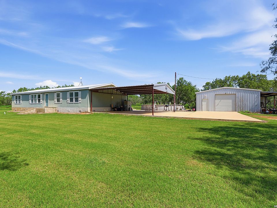 1st image of 152 E County Road 304
