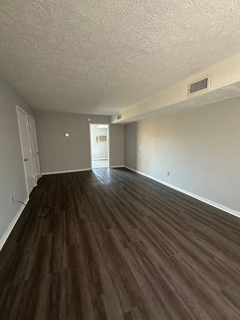 2 Bedrooms 1.5 baths Townhouse, Kingsport TN — Photo 4