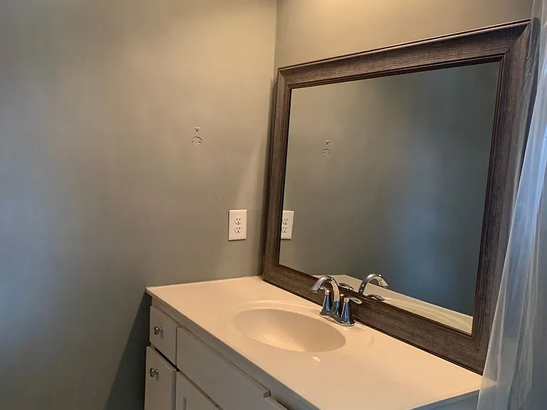 23 Colonial Dr — Photo 39