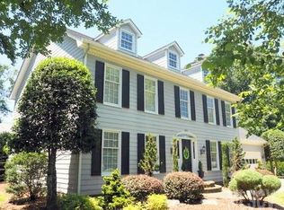 1621 5th Street Dr NW, Hickory, NC 28601