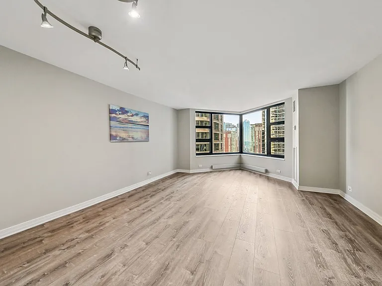 401 E Ontario St #3604 — Photo 9