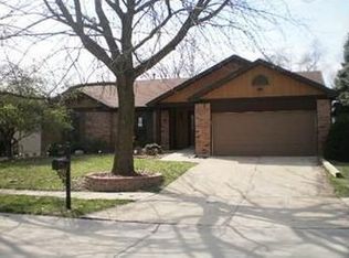 4127 Fox Crossing Dr, Florissant, MO