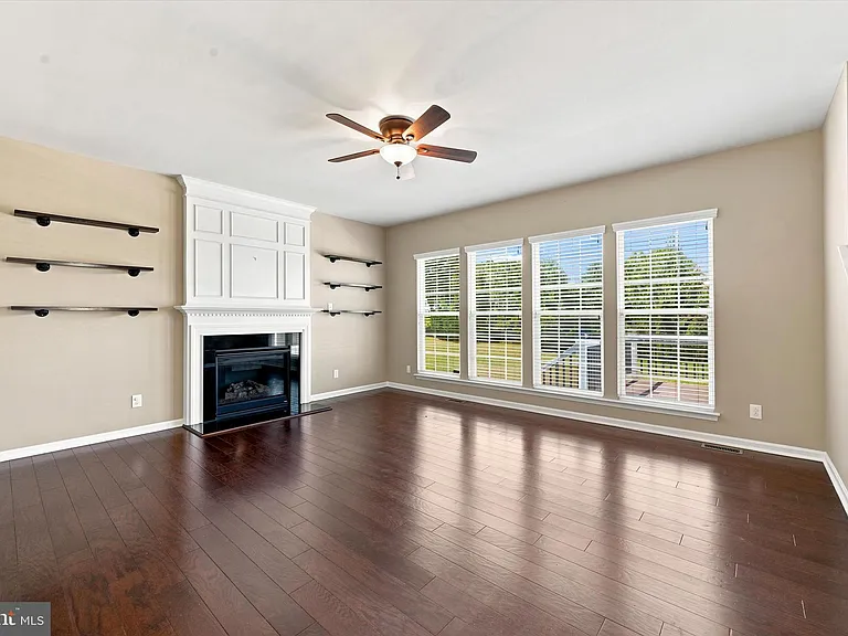 819 S Haines Cir — Photo 3