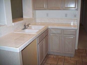 4th image of 8208 Burgesshill Ave