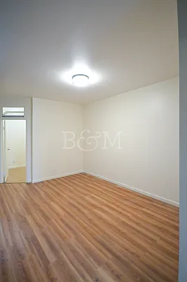 Rented by Brick&Mortar | media 7