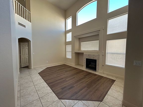 3rd image of 1578 Peaceful Pine St