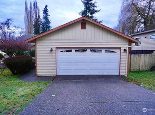 9323 NE 124th St, Kirkland, WA 98034