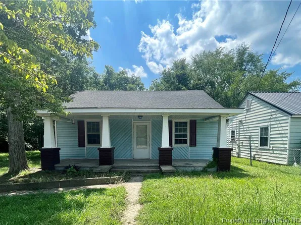 512 S King St, Fayetteville, NC 28301