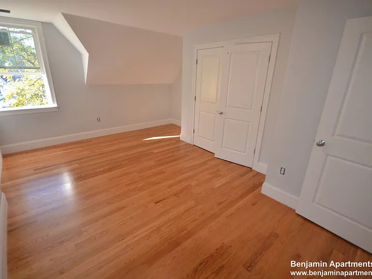 18 Murdock St #14 — Photo 8