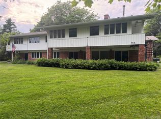 4355 S Lapeer Rd, Metamora, MI 48455