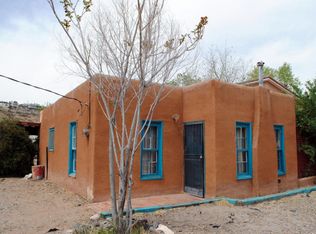 315 51st St NW, Albuquerque, NM 87105