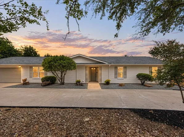 5105 Fairway Cir, Granbury, TX 76049