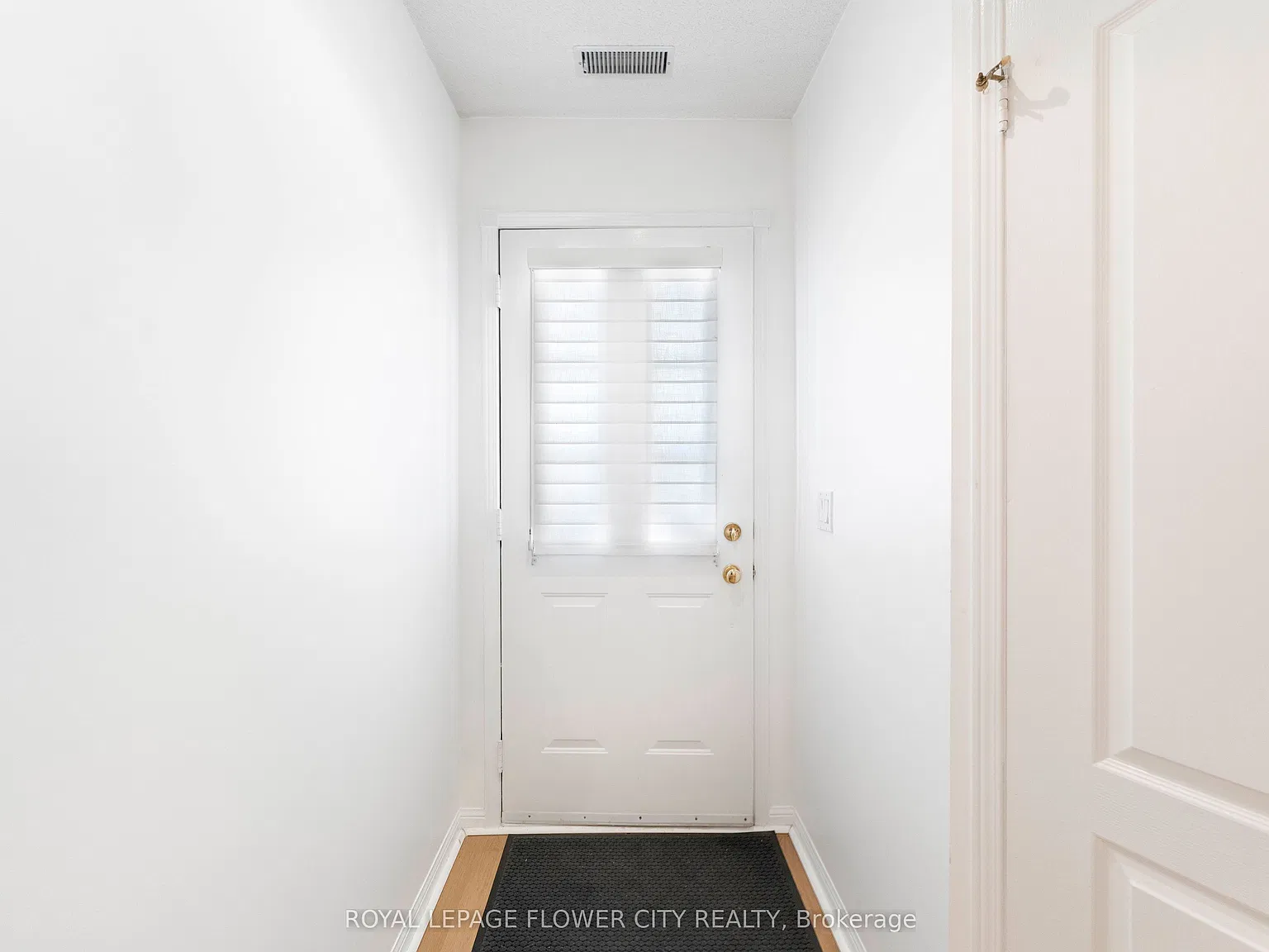 3 bed, $2,999 — Photo 3