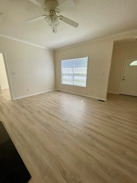 17 Cady Ct — Photo 3
