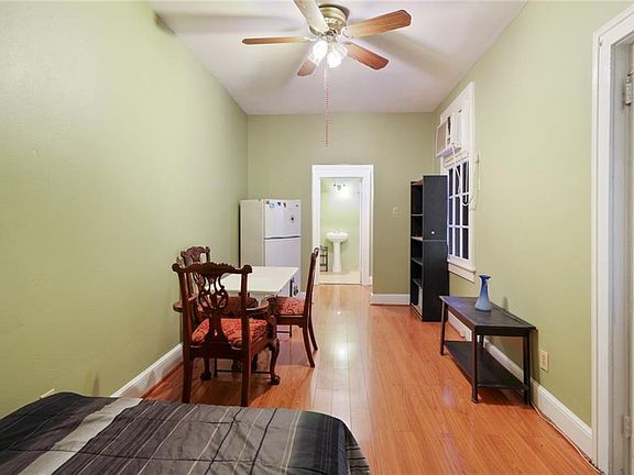 5th image of 710 Royal St #2