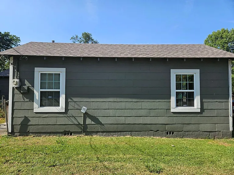 613 N Johnston St — Photo 3