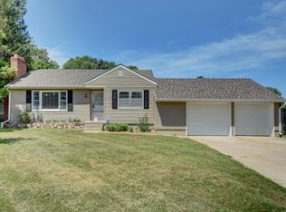 7220 Bedford Ave, Omaha, NE 68134