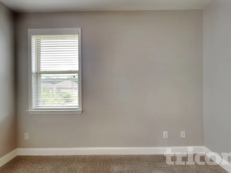 4384 Challedon Dr — Photo 16