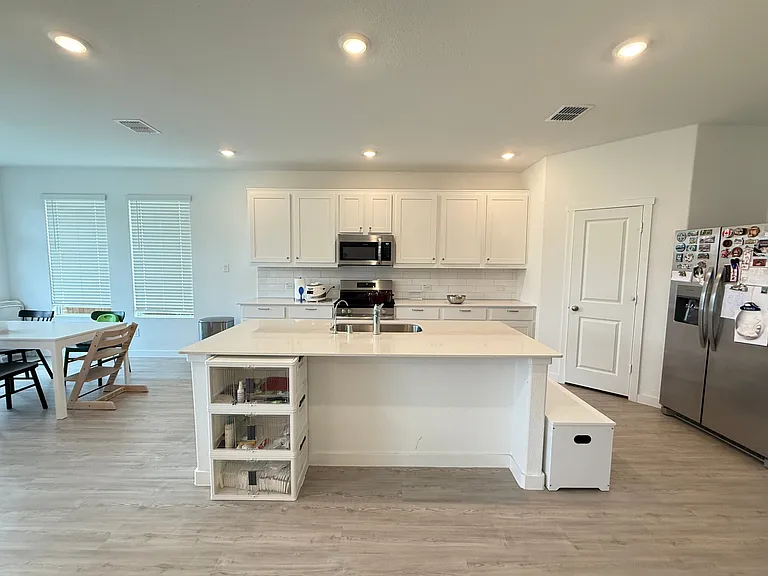 524 Hackney Dr — Photo 10