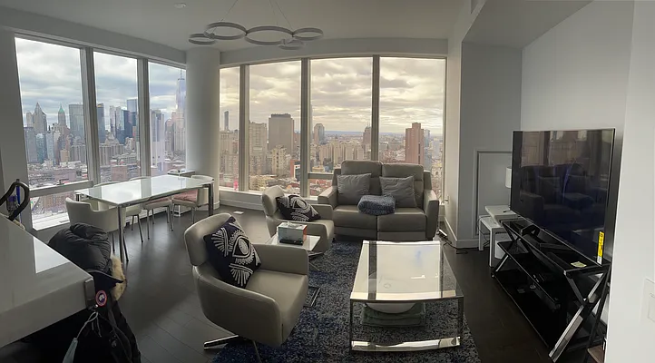 Rented by JW Realty Group | media 43