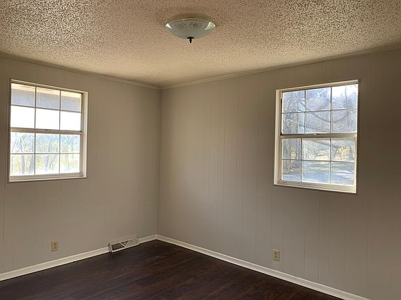 4th image of 1437 Finnland Dr